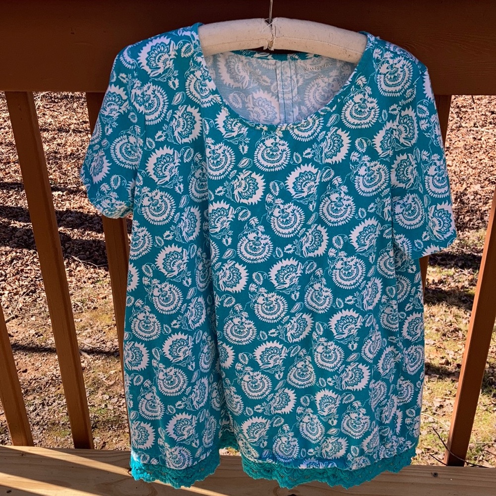 Kim Rogers aqua floral top